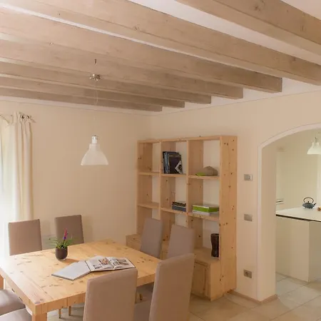 Case Via Molino Pieve (Lombardy)